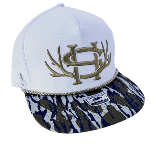Sumrack camo/ white hat